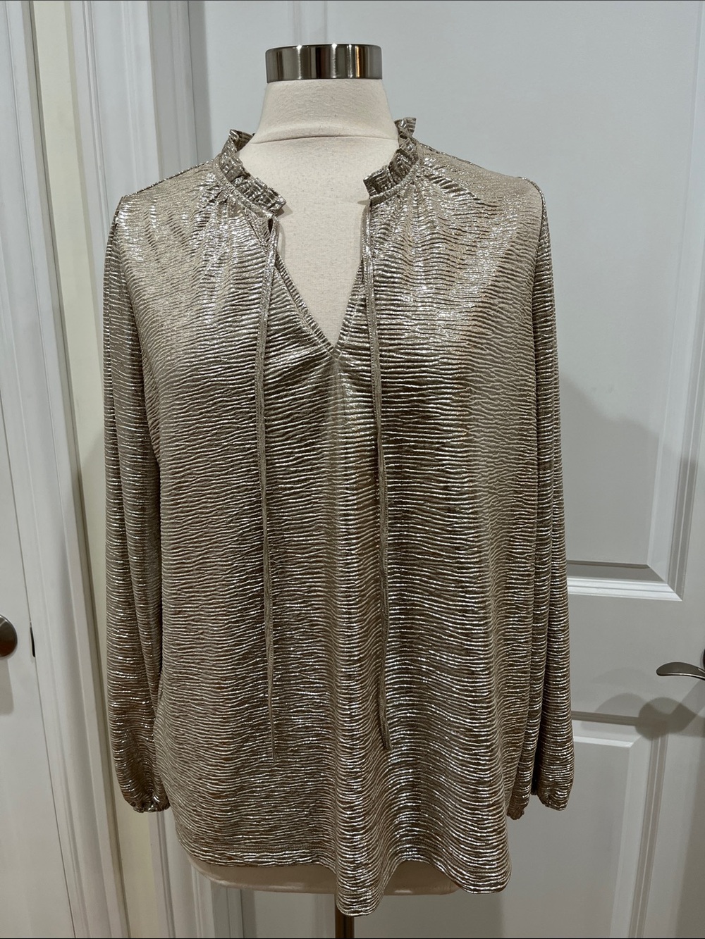 New! LOFT Blouse Shimmer